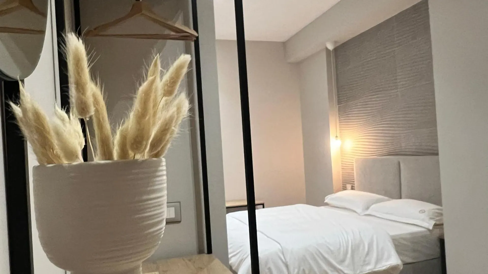 Enzo Rooms & Apartment Blloku Tirana